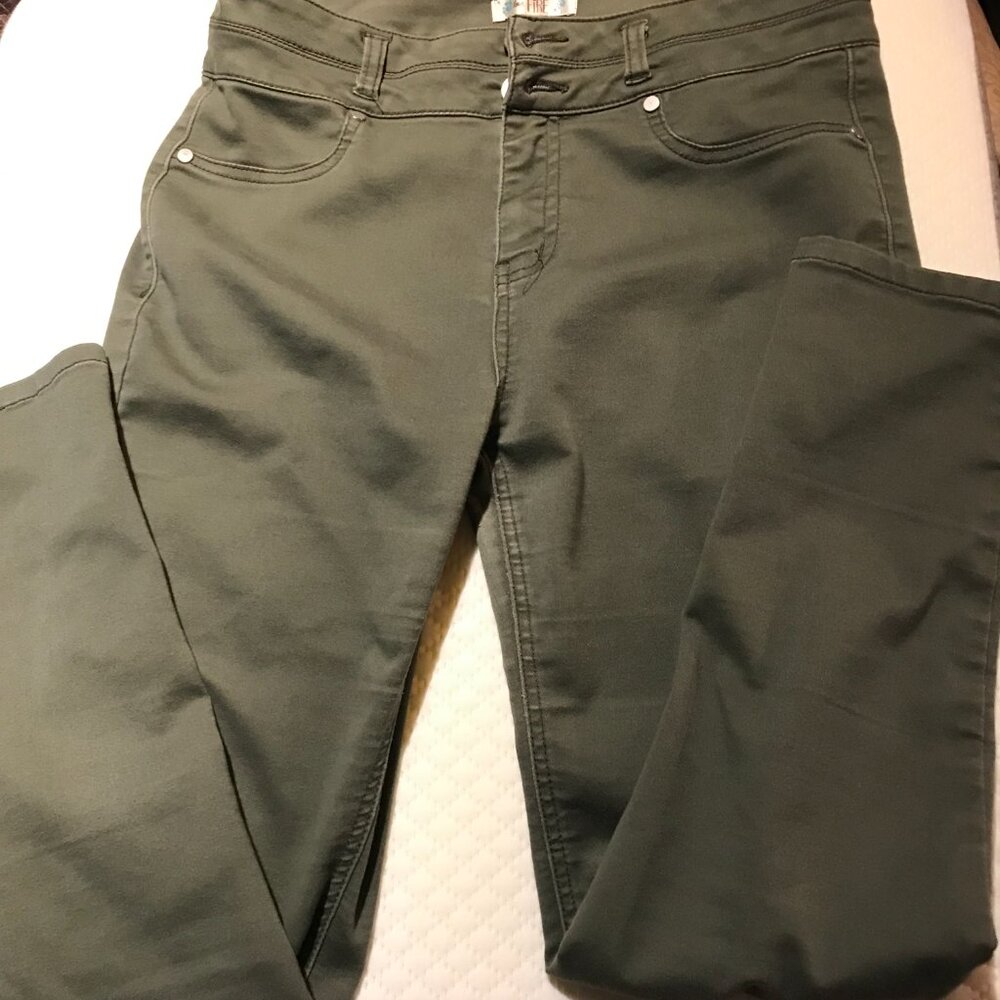Cute skinny pants